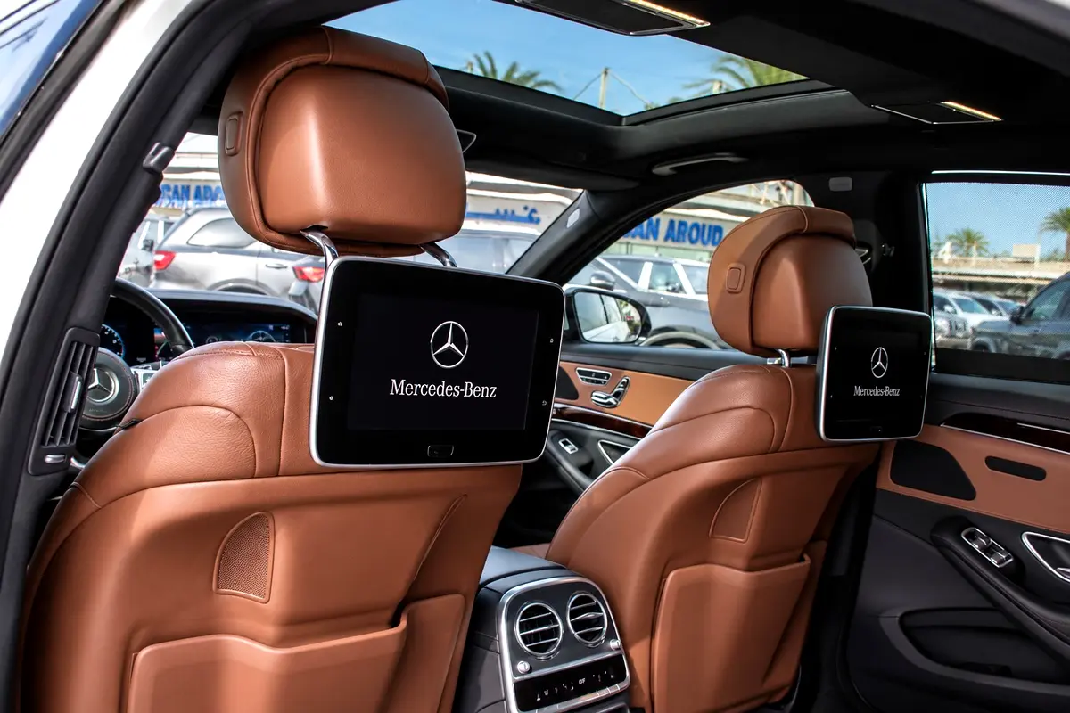 Mercedes-Benz S Class S 320 photo 8