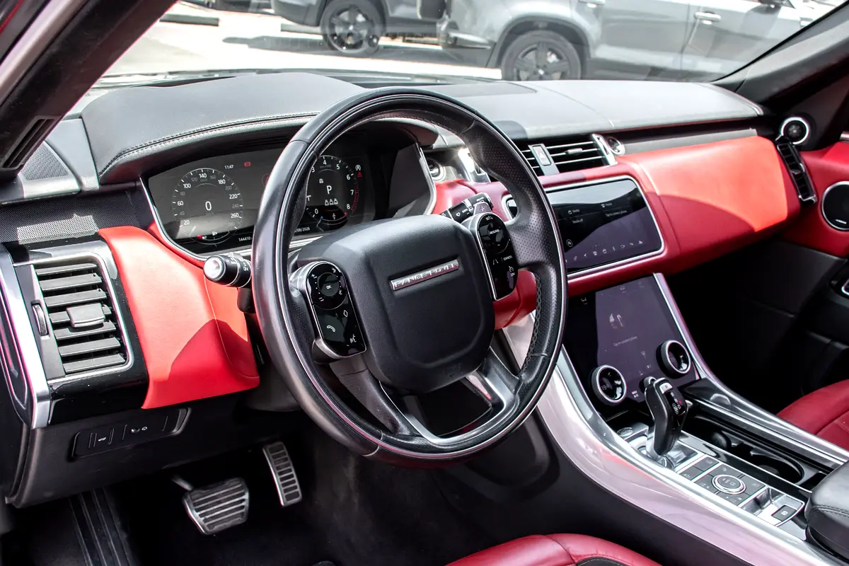 Land Rover Range Rover Sport Supercharged photo 8
