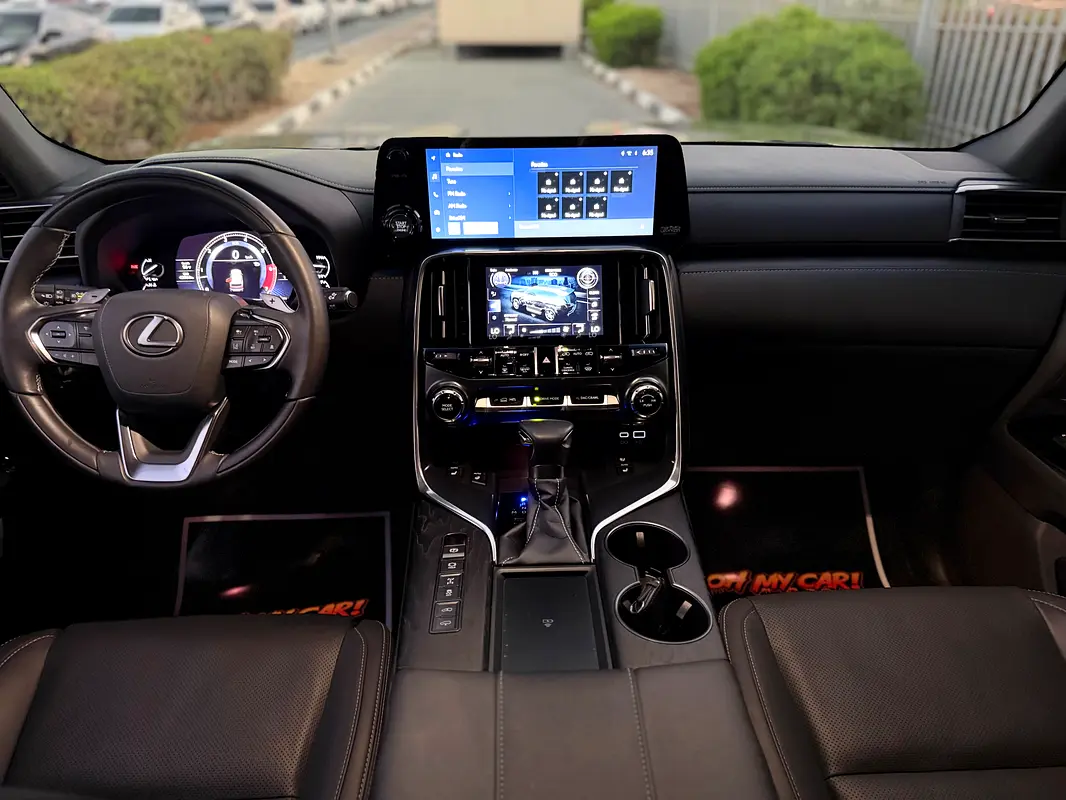 Lexus Lx Series photo 10