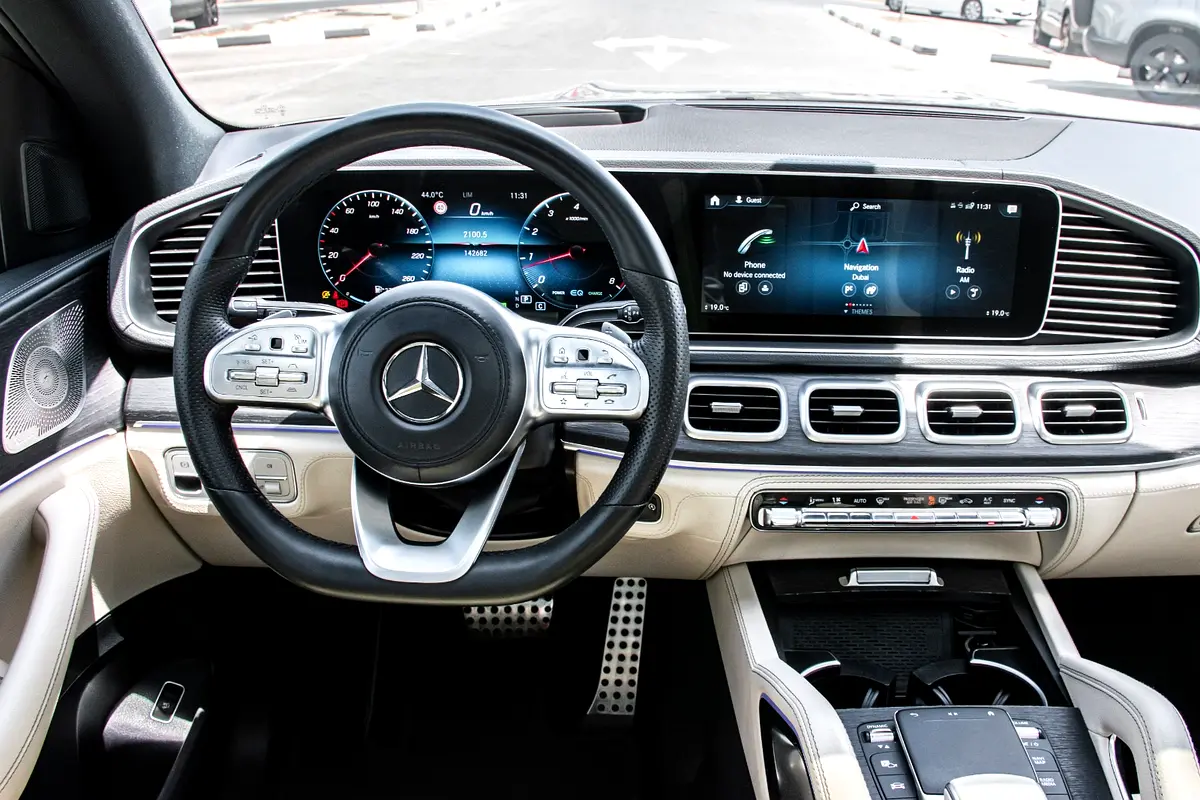Mercedes-Benz GLS photo 6