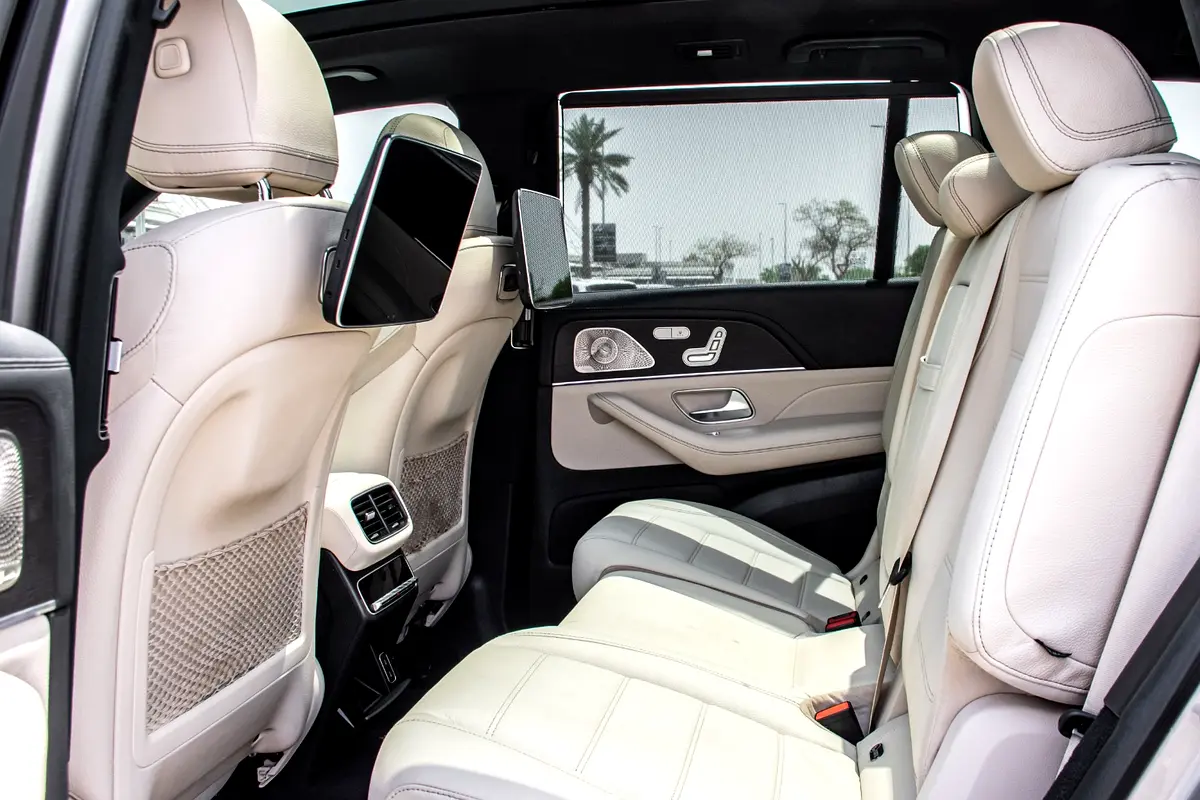 Mercedes-Benz GLS photo 10