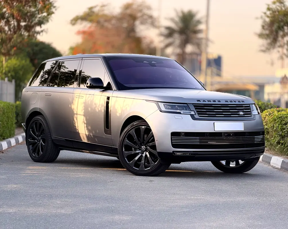 Land Rover Range Rover SV photo 2