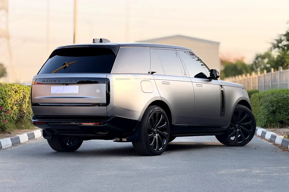 Land Rover Range Rover SV photo 4
