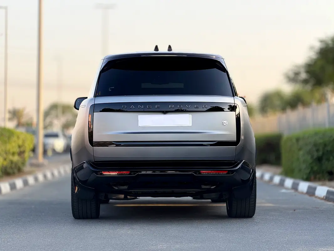 Land Rover Range Rover SV photo 6