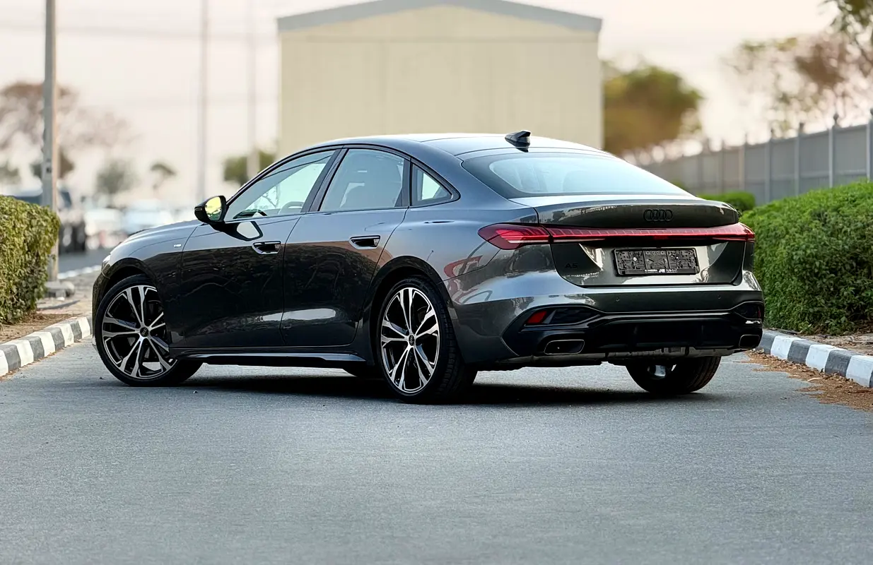 Audi A5 2.0 TFSI photo 4