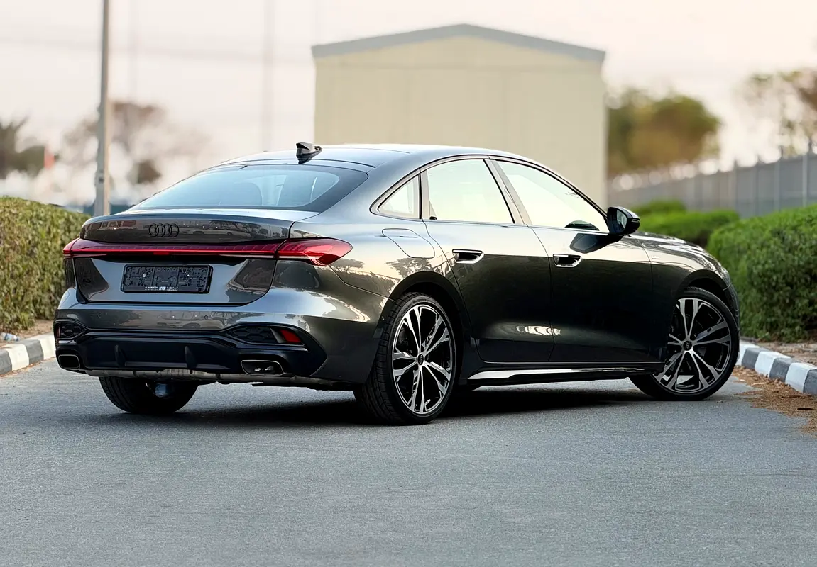 Audi A5 2.0 TFSI photo 5