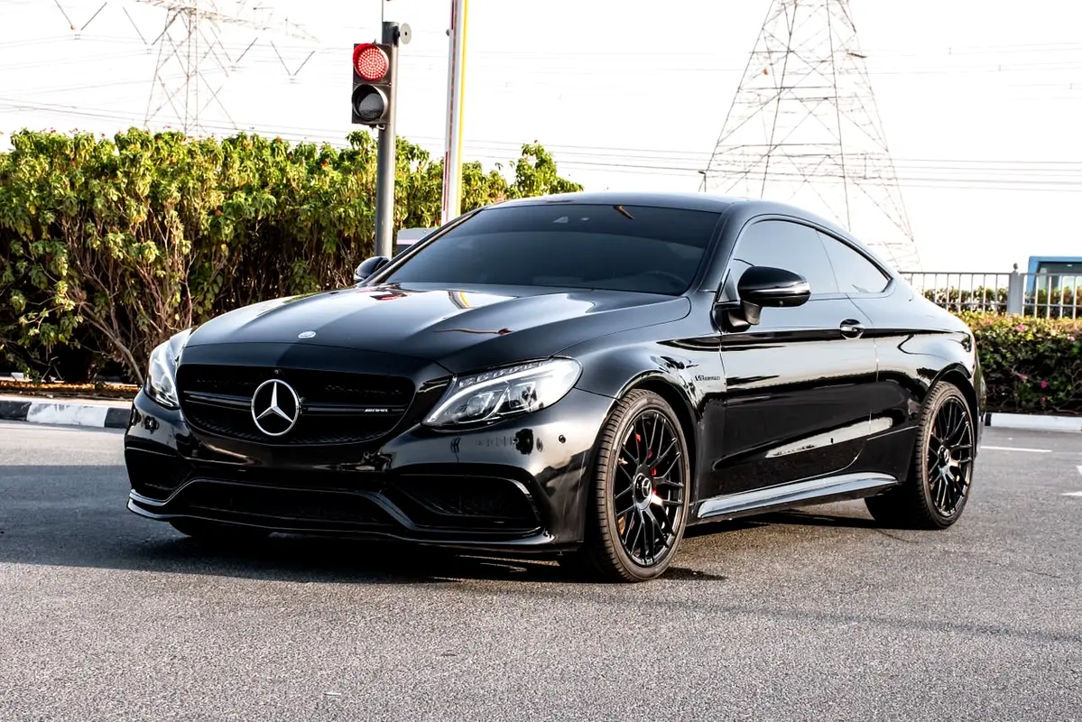 Mercedes-Benz C Class C63 S AMG photo 2