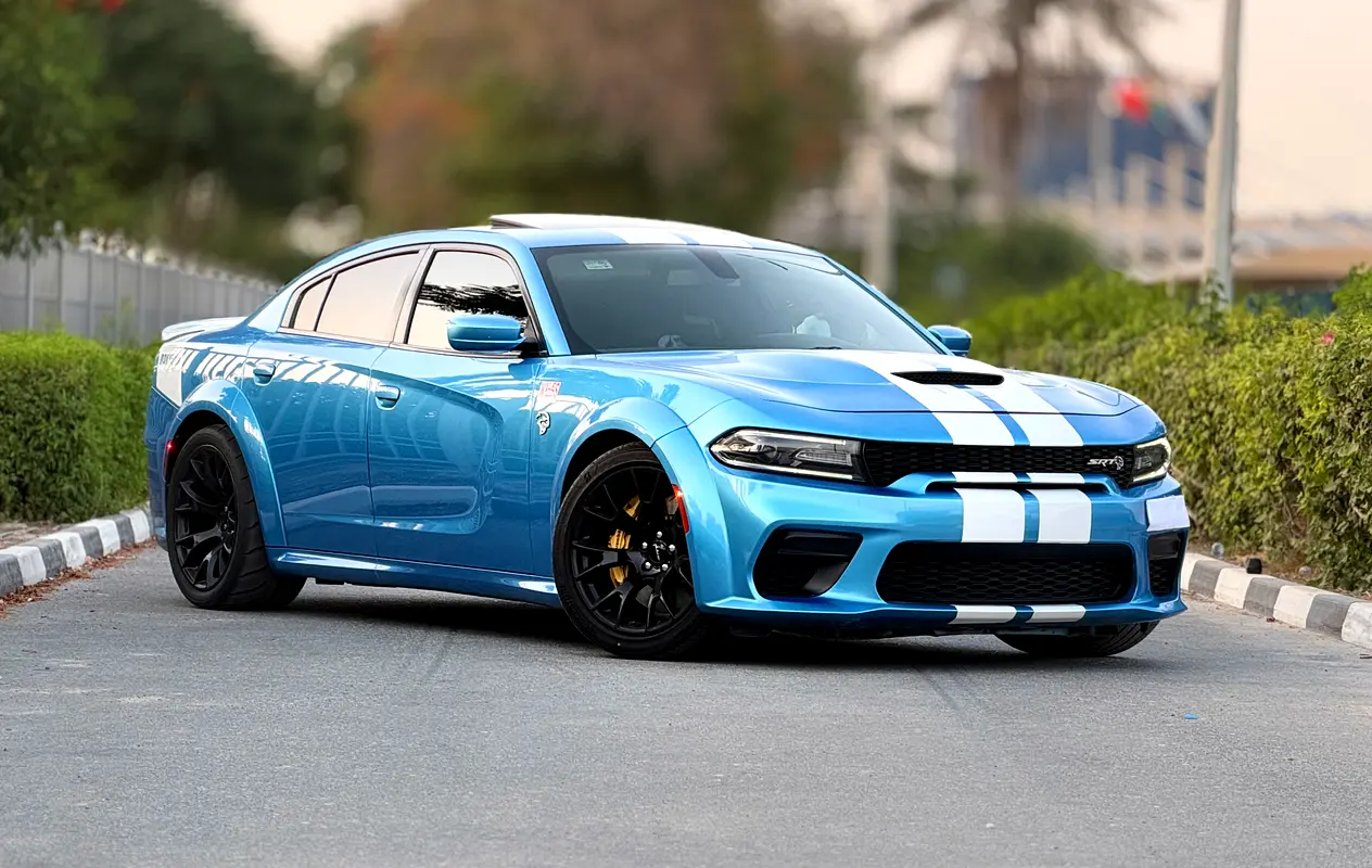 Dodge Charger SRT Hellcat photo 2