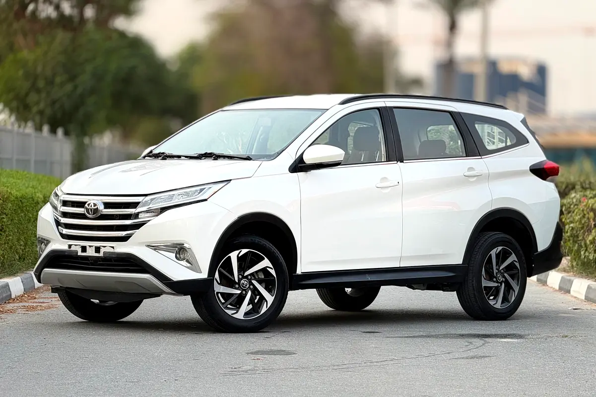 Toyota Rush GX photo 3