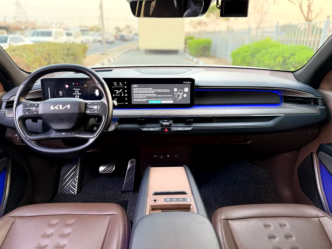 KIA EV9 photo 9
