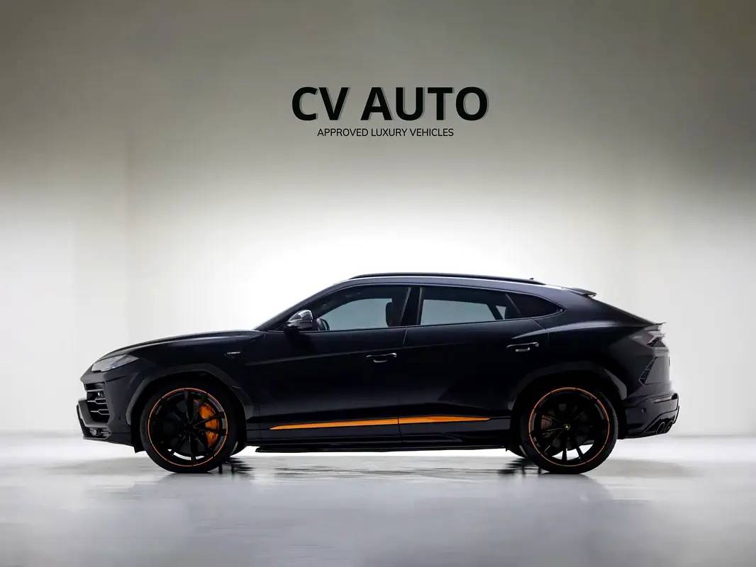 Lamborghini Urus Standard photo 7