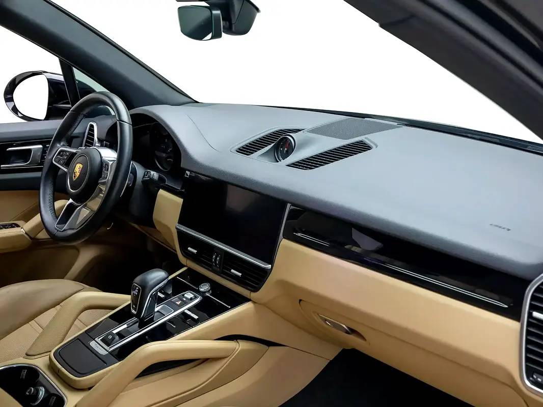 Porsche Cayenne Platinum Edition photo 10
