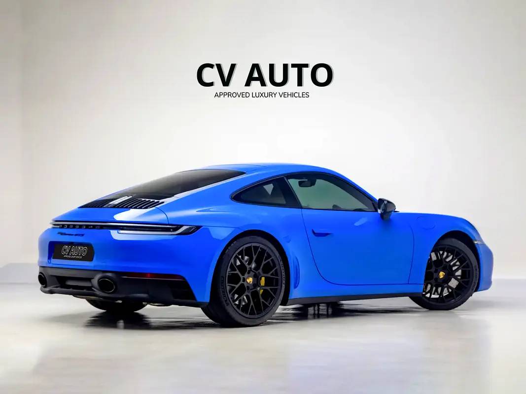 Porsche 911 Carrera GTS photo 6