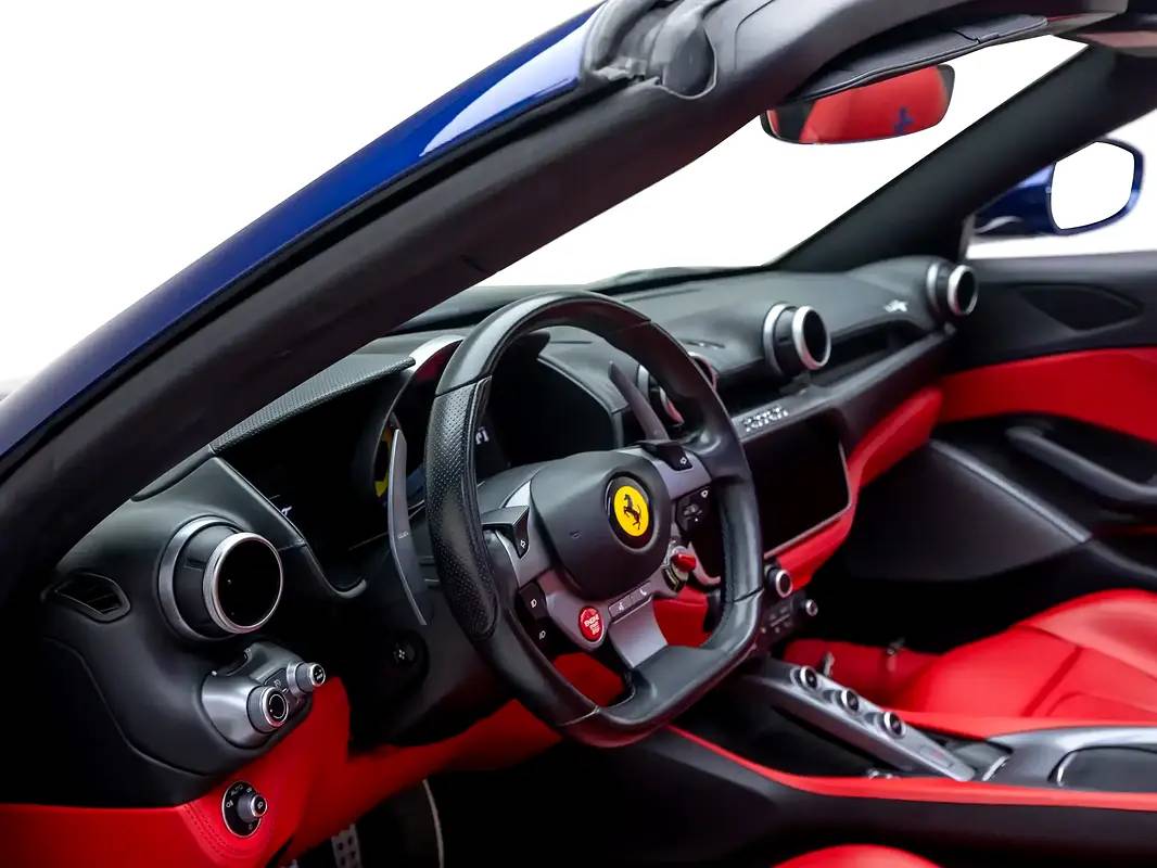Ferrari Portofino Standard photo 8