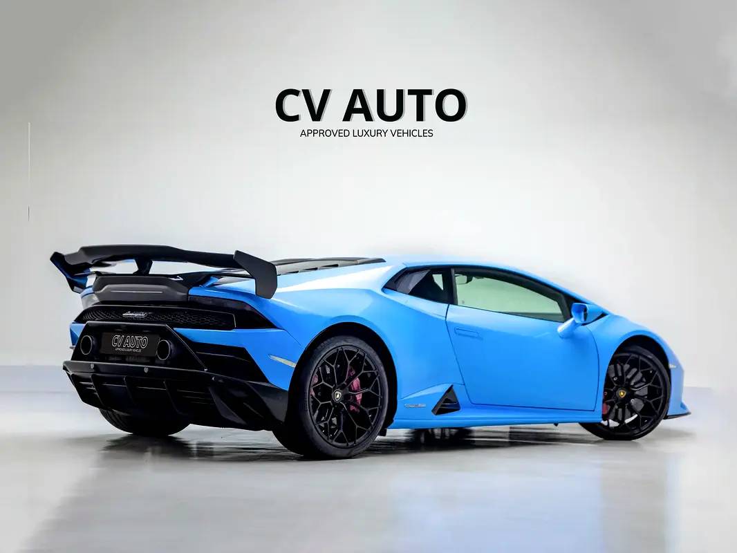 Lamborghini Huracan EVO Coupe photo 6