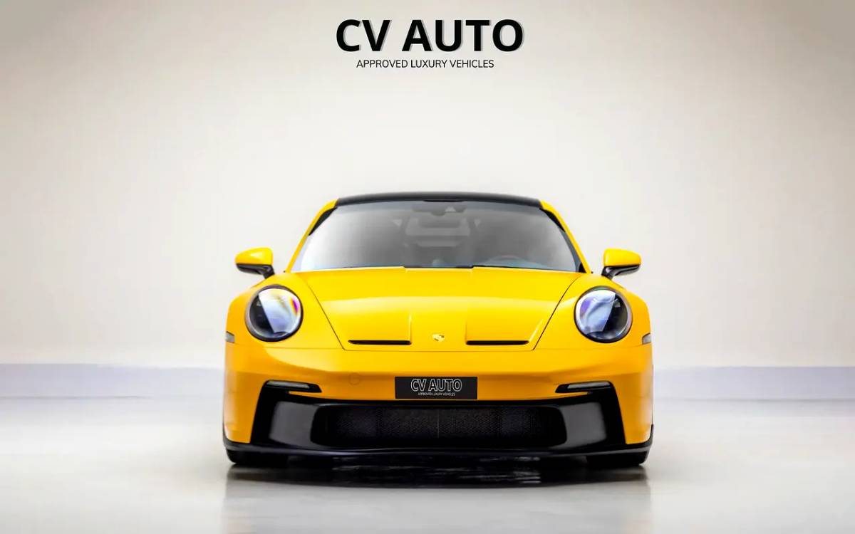 Porsche 911 GT3 photo 2