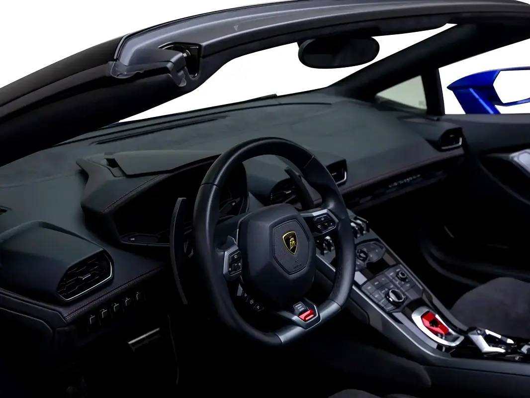 Lamborghini Huracan LP 580-2 Spyder photo 8