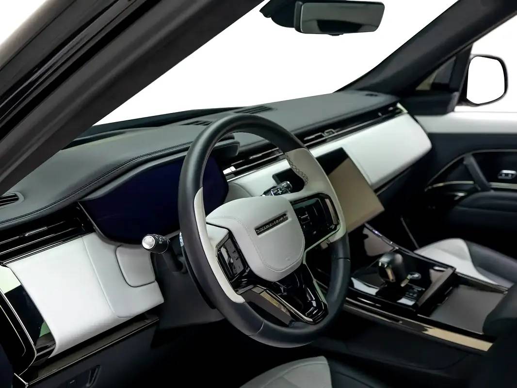 Land Rover Range Rover Sport SV photo 8