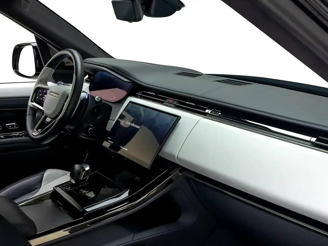 Land Rover Range Rover Sport SV photo 10