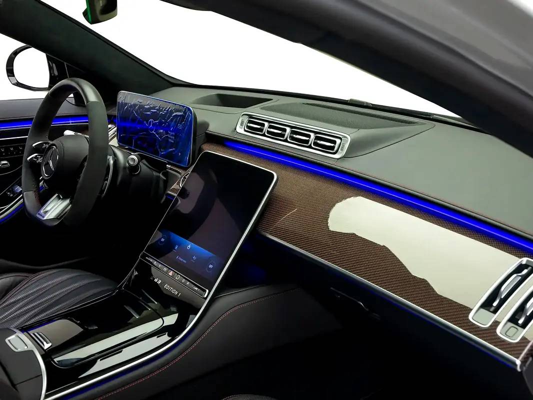 Mercedes-Benz S-Class S 63 AMG E Performance photo 10