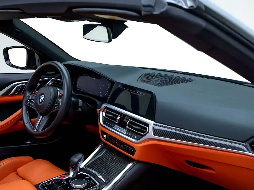 BMW M4 Competition photo 10