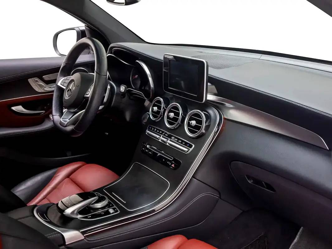 Mercedes-Benz GLC-Class GLC 250 4MATIC photo 10