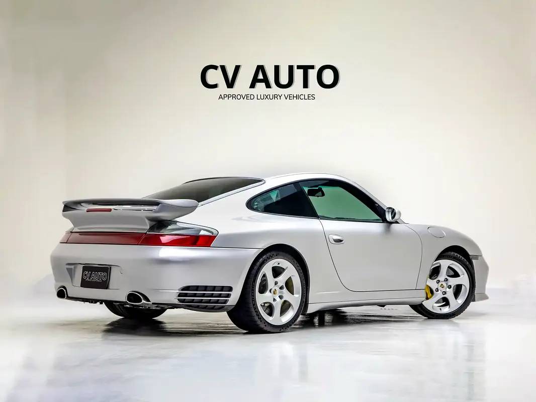 Porsche 911 Carrera 4S photo 6
