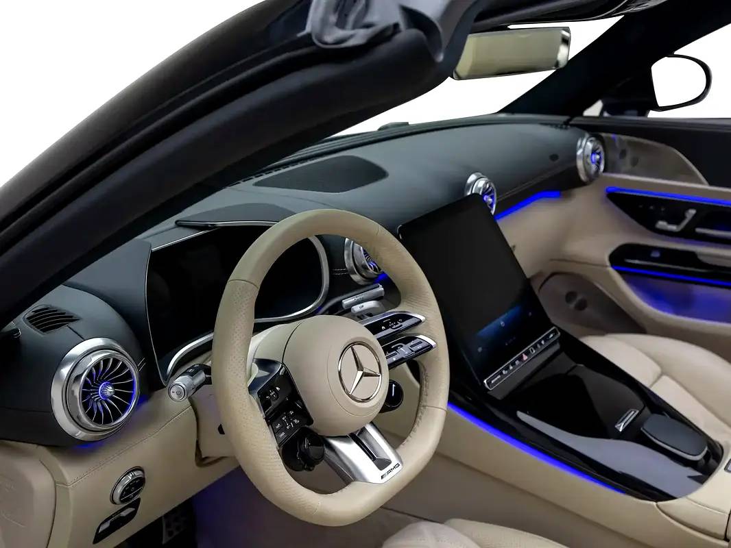 Mercedes-Benz SL-Class SL 55 AMG 4MATIC+ photo 8
