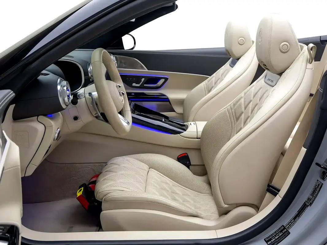 Mercedes-Benz SL-Class SL 55 AMG 4MATIC+ photo 9