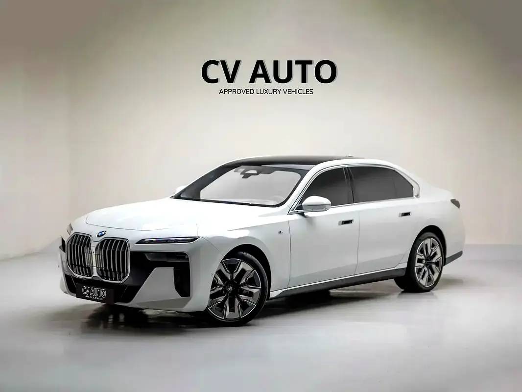 BMW 7-Series M760i xDrive