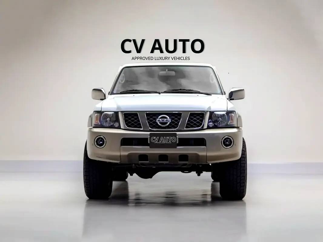 Nissan Patrol Safari Super Safari photo 2