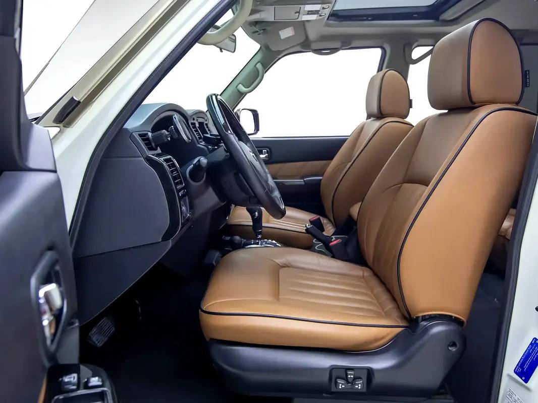 Nissan Patrol Safari Super Safari photo 9