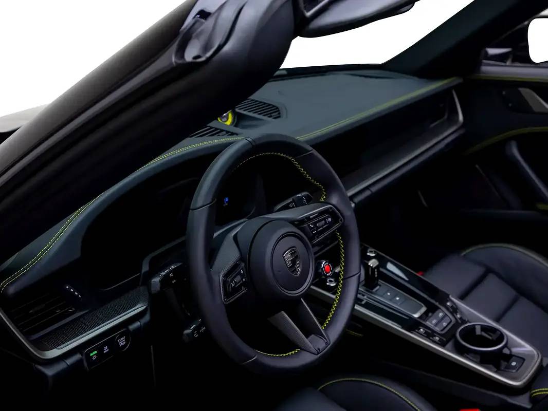 Porsche 911 Turbo S photo 8