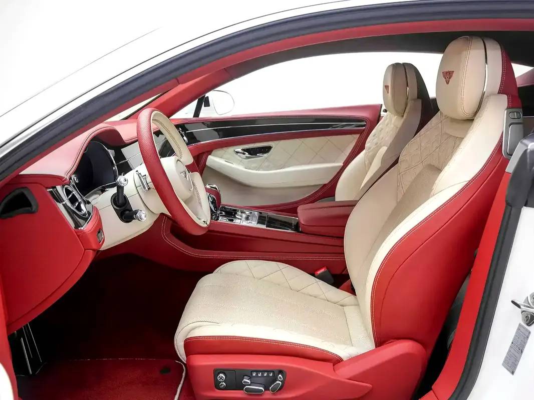 Bentley Continental GT W12 photo 9