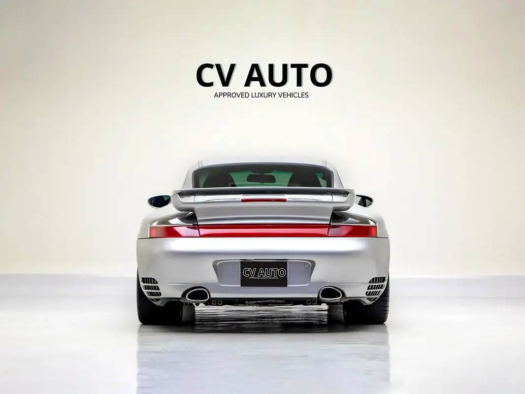 Porsche 911 Carrera 4S photo 5