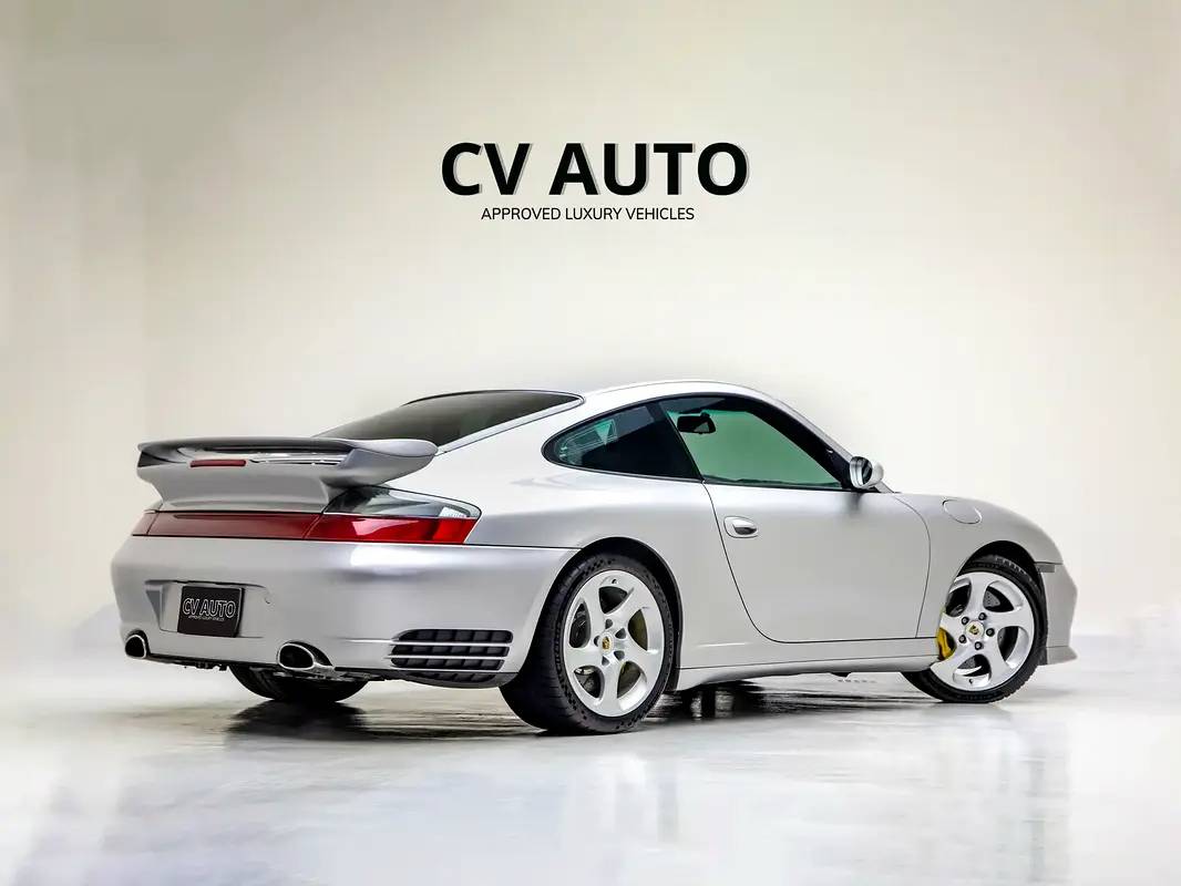 Porsche 911 Carrera 4S photo 6