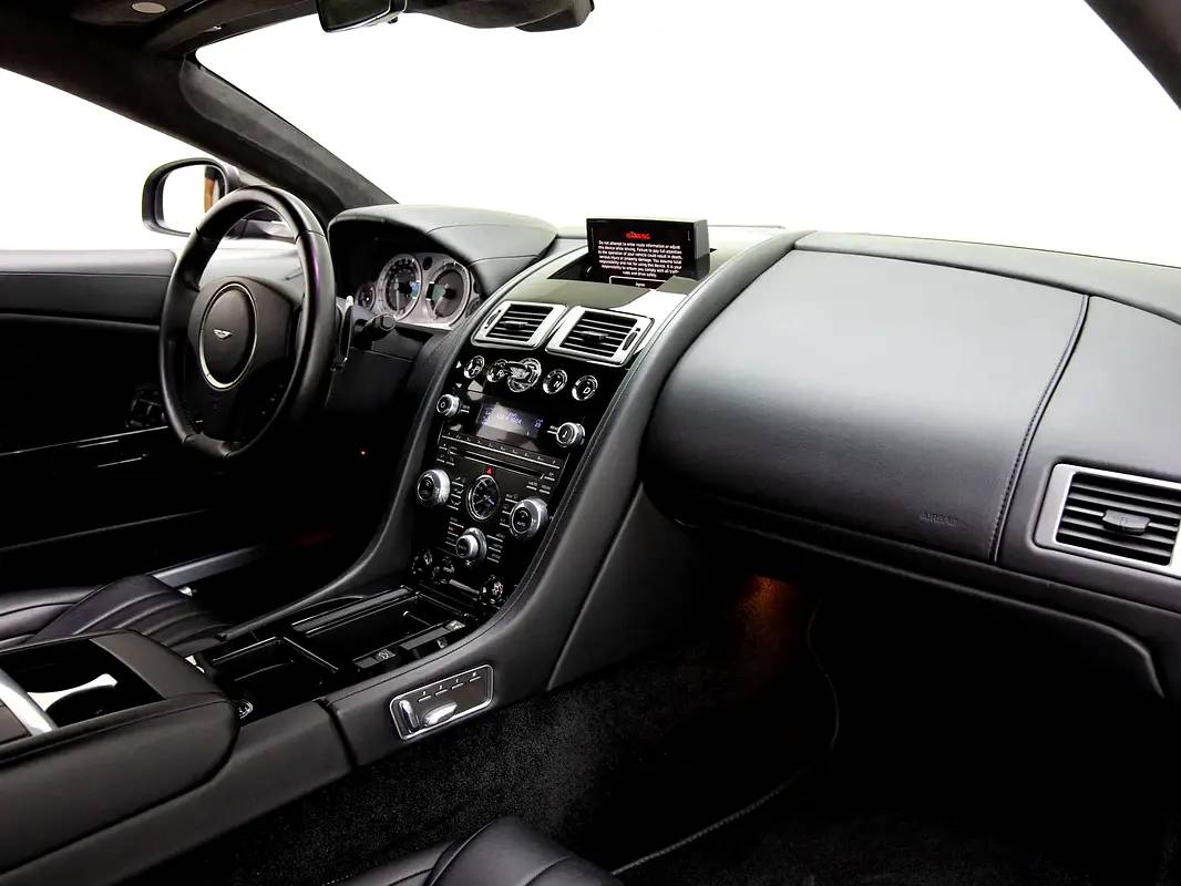 Aston Martin DB9 Other photo 10