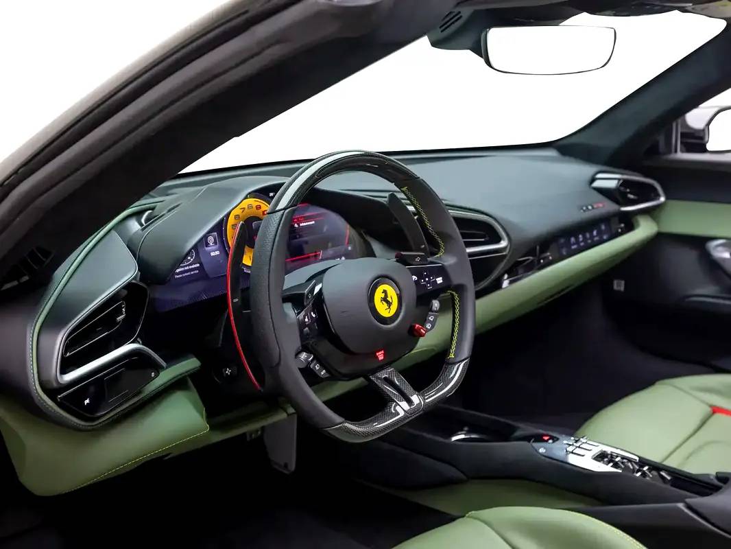Ferrari 296 GTS Standard photo 8