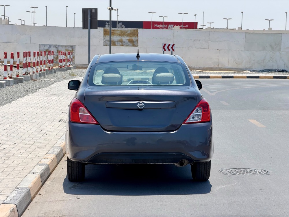 Nissan Sunny GOOD CAR 2021 photo 2