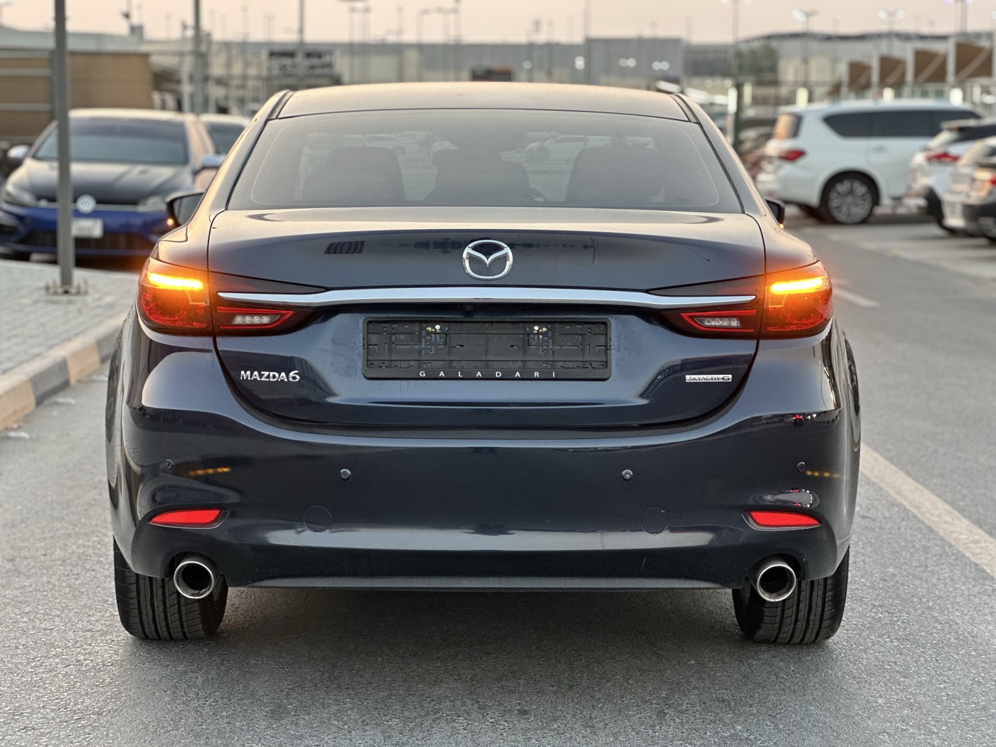 Mazda 6 photo 2