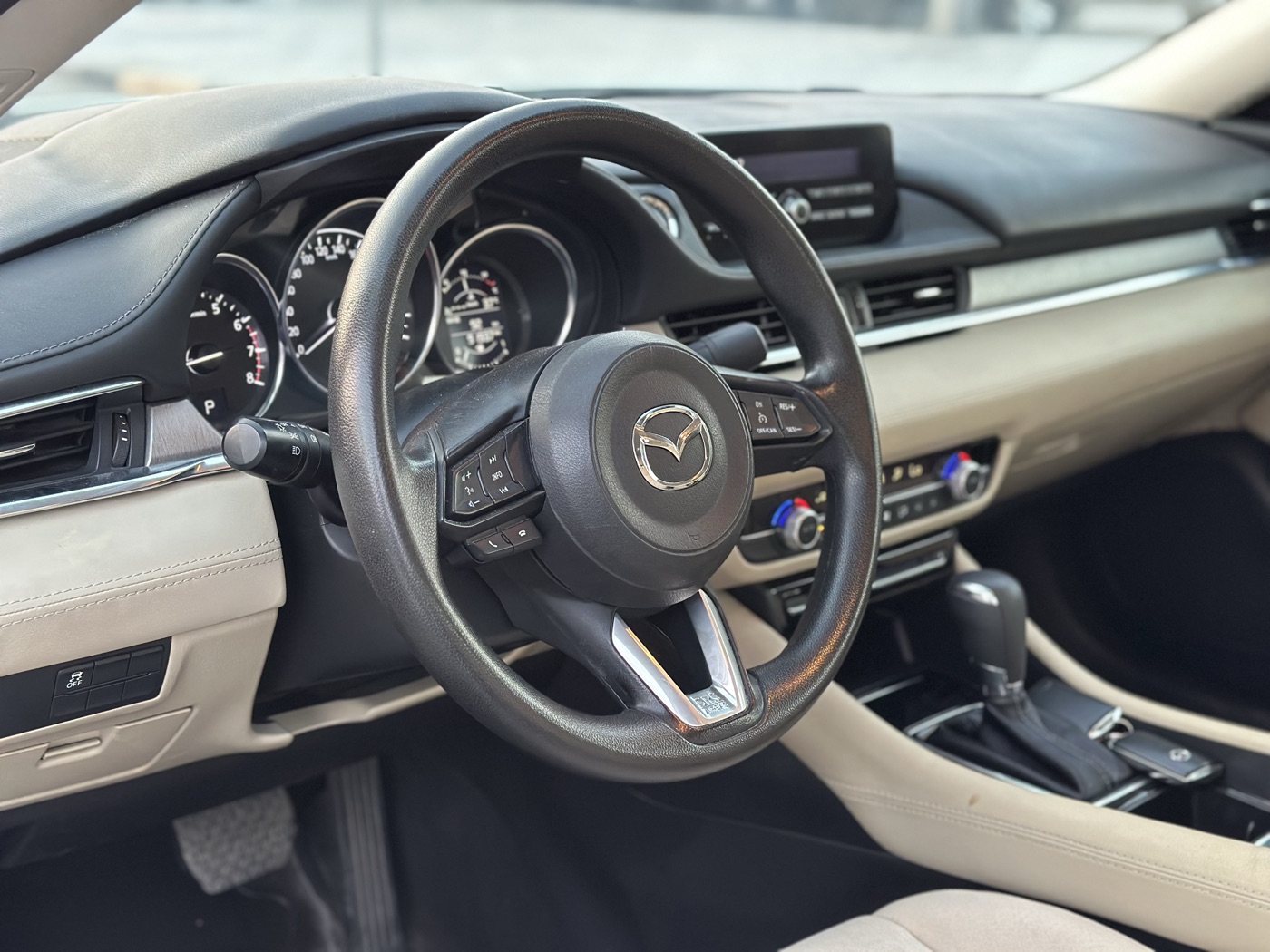 Mazda 6 photo 9
