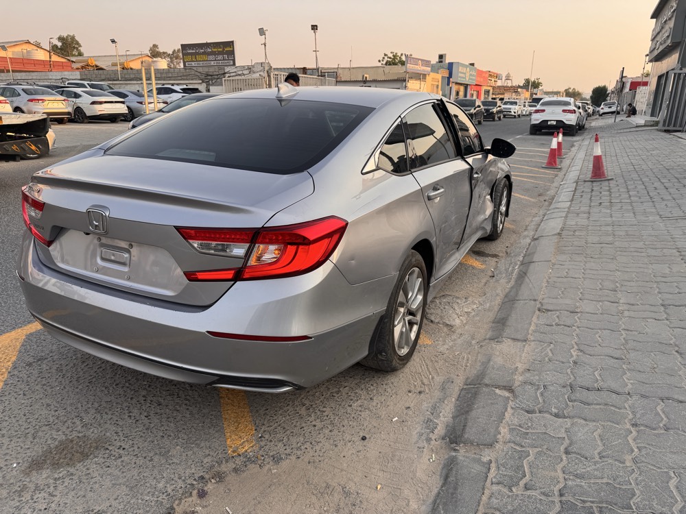 Honda Accord LX 2020 photo 7