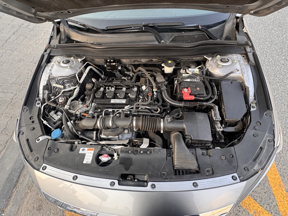 Honda Accord LX 2020 photo 8