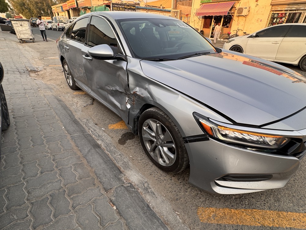 Honda Accord LX 2020 photo 9