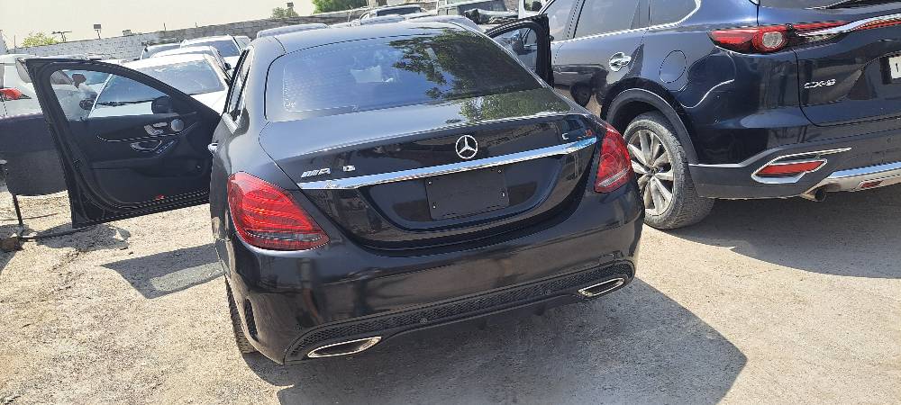 Mercedes-Benz C-Class C 400 2015 photo 4