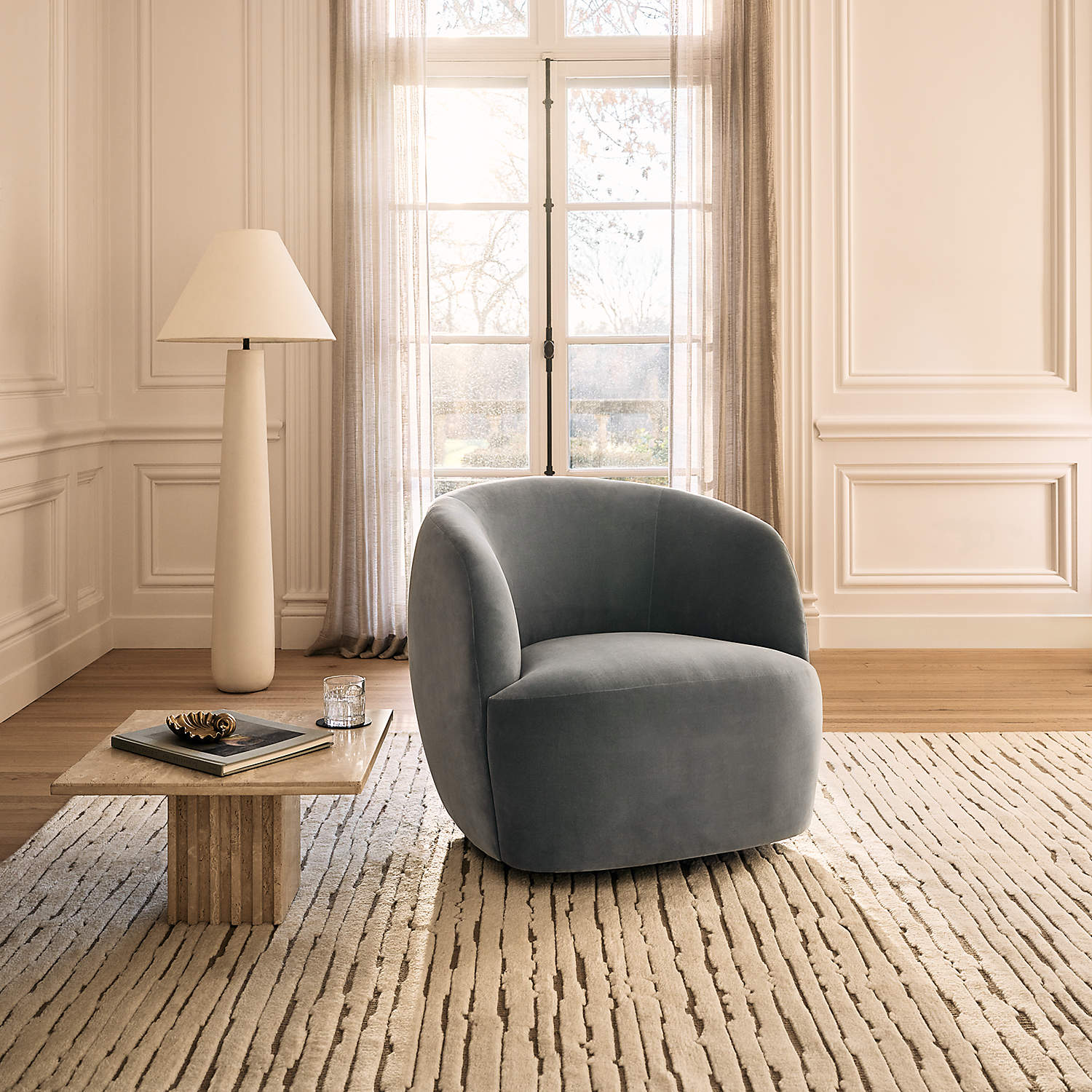 Lips Swivel Chair by Andrea Sanguineti
