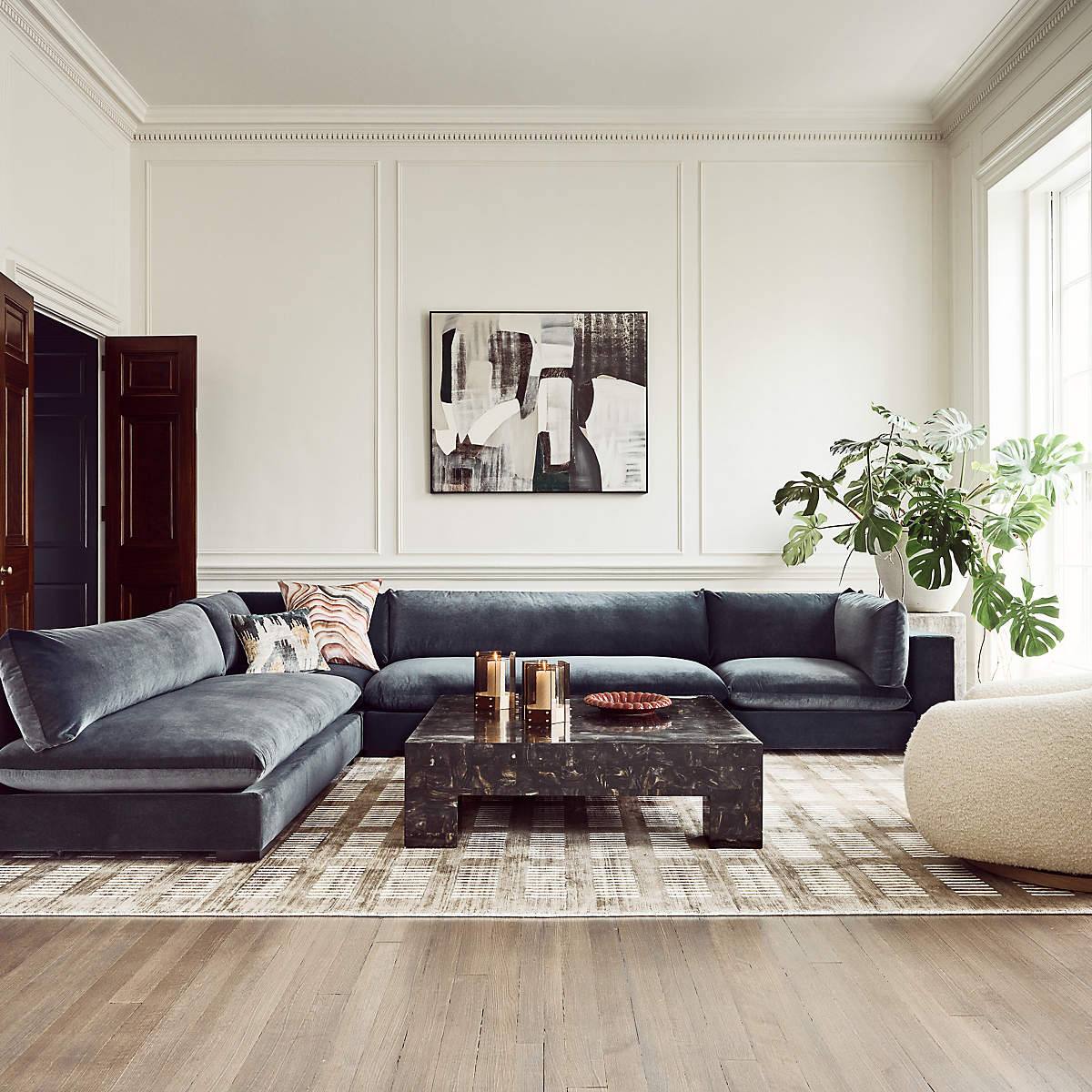 Deso Loveseat by Carolina Bianchini