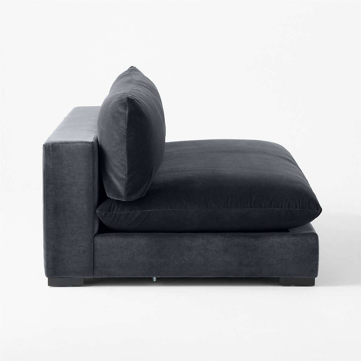 Deso Loveseat by Carolina Bianchini
