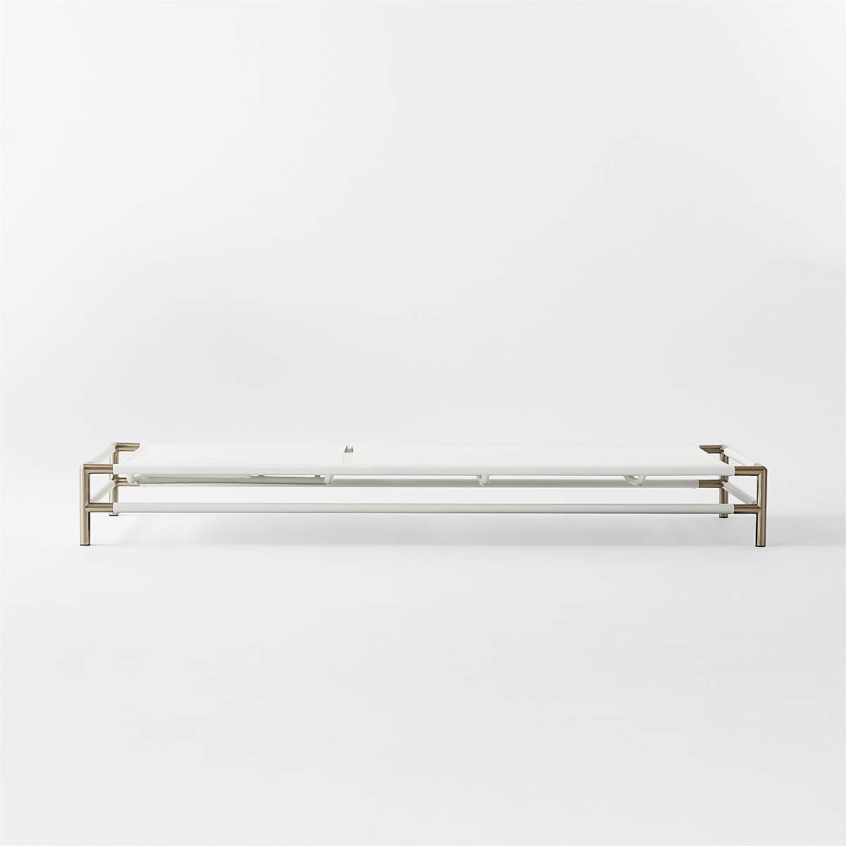 Jolen Sun Lounge by Ceci Thomspon