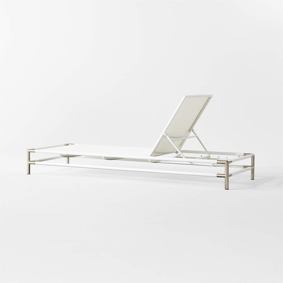Jolen Sun Lounge by Ceci Thomspon